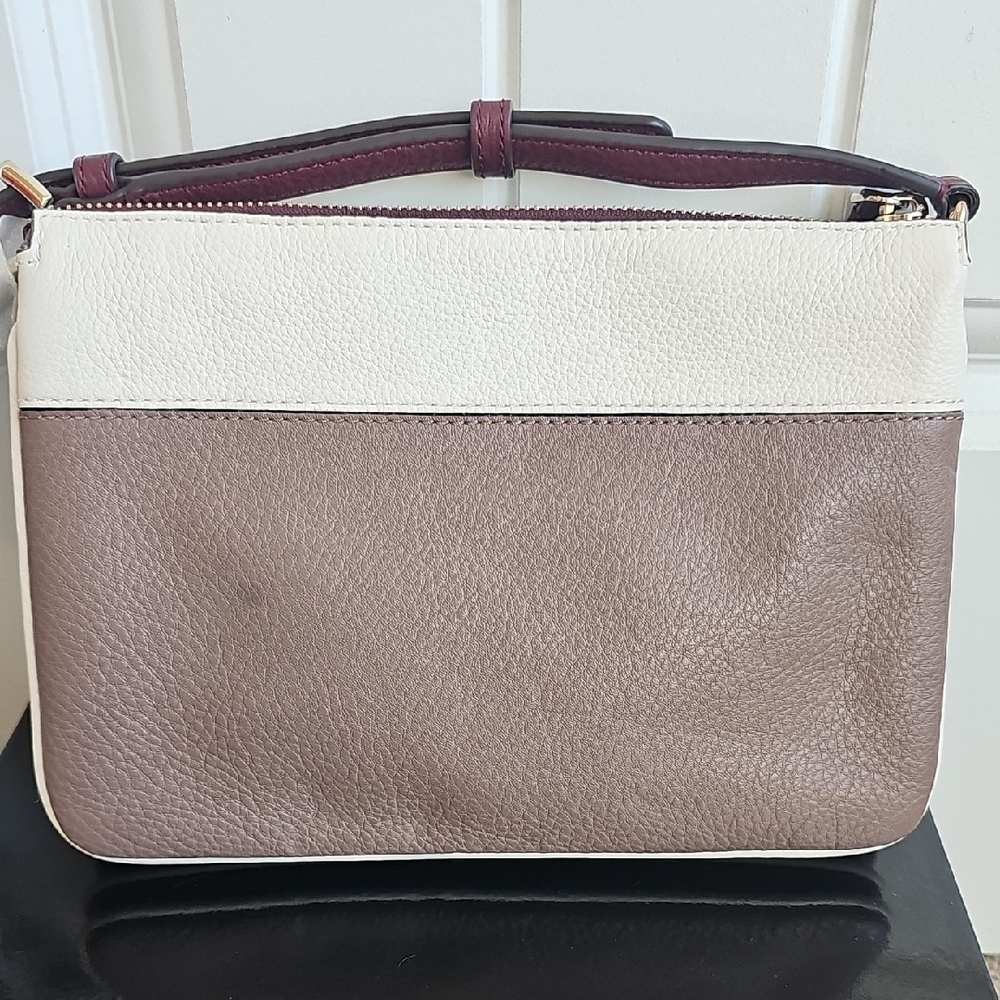 Kate Spade NWOT Burgundy and Cream Crossbody Bag - Picture 4 of 8